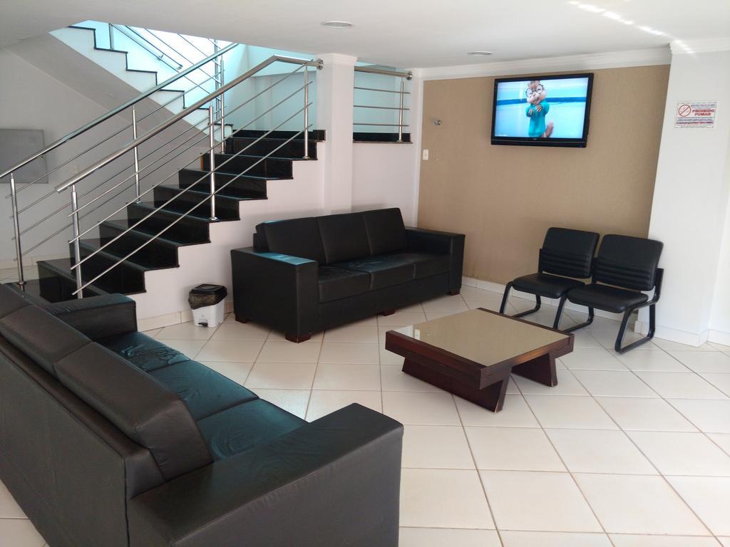 Euro Plaza Hotel - Proximo Ao Aeroporto De Goiania, Santa Genoveva Экстерьер фото